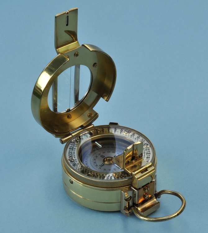 Francis Barker Tritium Brass M73 Mil-Spec Prismatic Presentation Compass