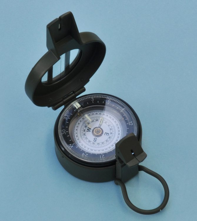 Francis Barker Tritium M88 Green Mil-Spec Prismatic Pocket Compass